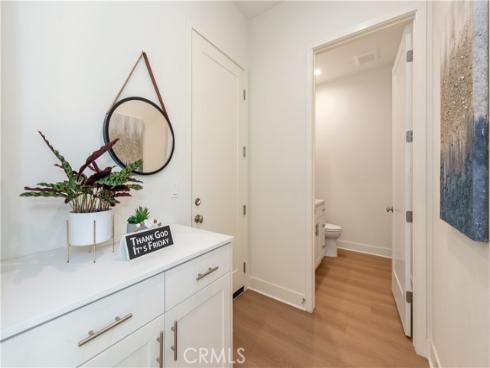 100 Bright Star , Irvine, CA