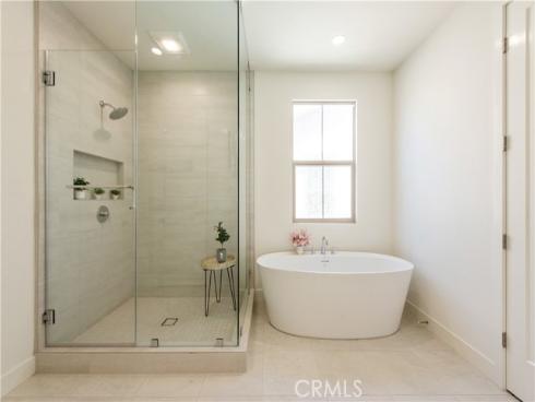 100 Bright Star , Irvine, CA