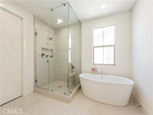 100 Bright Star , Irvine, CA