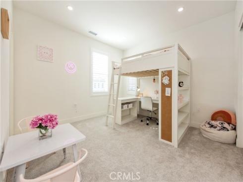 100 Bright Star , Irvine, CA