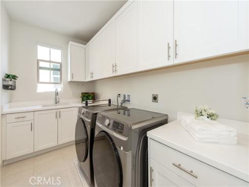 100 Bright Star , Irvine, CA