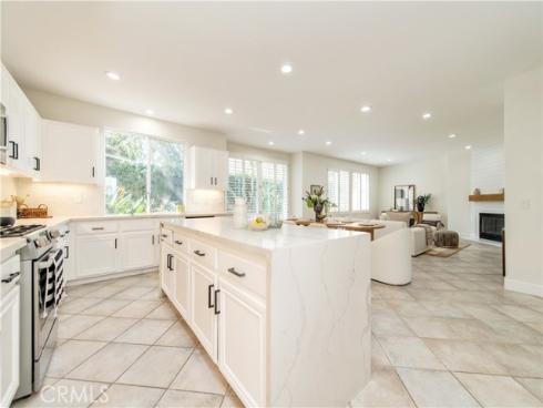 3  Birchwood  , Irvine, CA