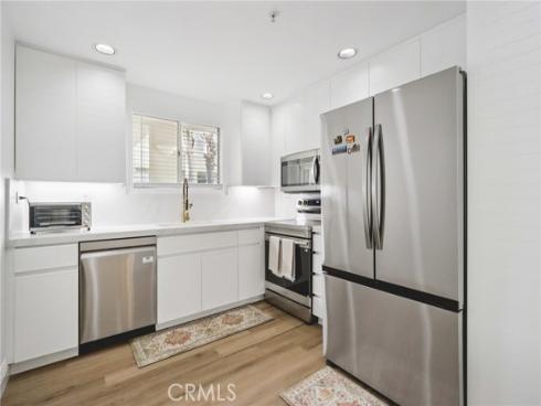 2253  Martin  321 , Irvine, CA