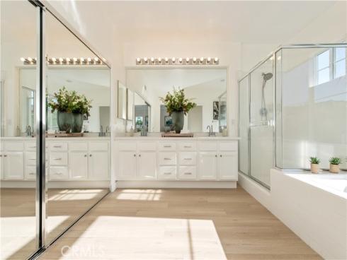 20  Laurelwood   Drive, Irvine, CA