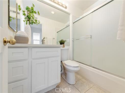 20  Laurelwood   Drive, Irvine, CA