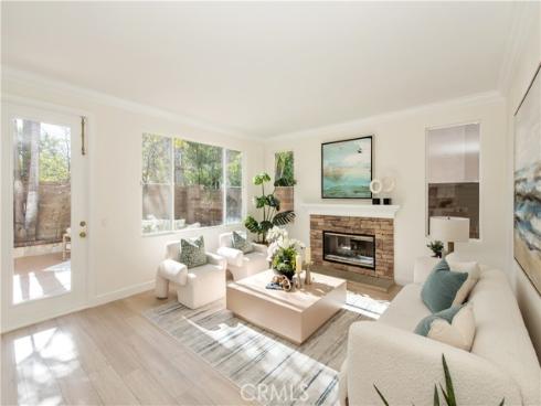 20  Laurelwood   Drive, Irvine, CA