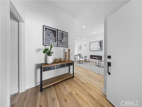 33  mann   Street, Irvine, CA