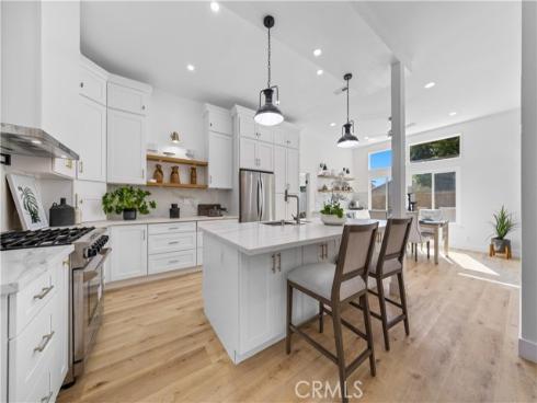 33  mann   Street, Irvine, CA