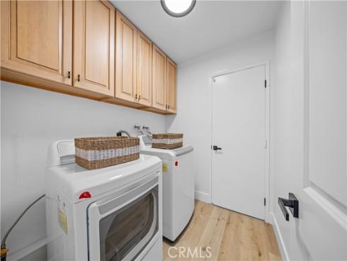 33  mann   Street, Irvine, CA