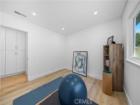 33  mann   Street, Irvine, CA