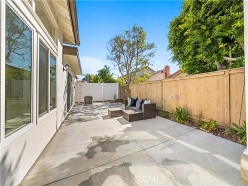 33  mann   Street, Irvine, CA