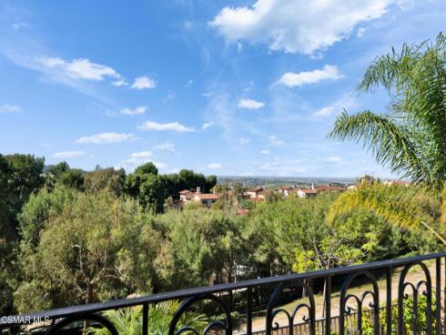 27  Rose Trellis  , Irvine, CA