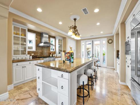 27  Rose Trellis  , Irvine, CA