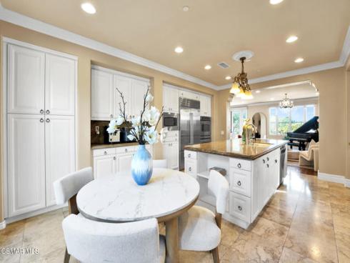 27  Rose Trellis  , Irvine, CA