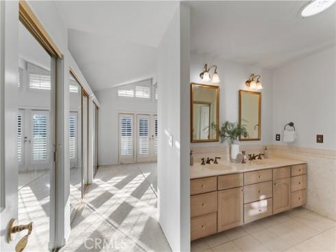 9 Teakwood , Irvine, CA