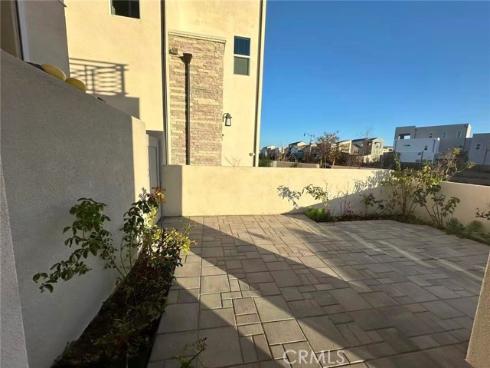 426 Treble , Irvine, CA