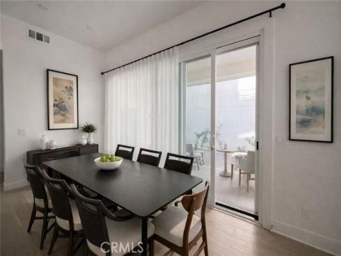 426 Treble , Irvine, CA