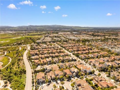 102  Derailer  , Irvine, CA