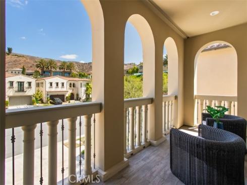 224  Clear Falls  , Irvine, CA