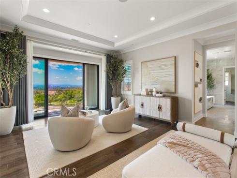 224  Clear Falls  , Irvine, CA