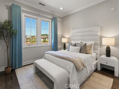 224  Clear Falls  , Irvine, CA