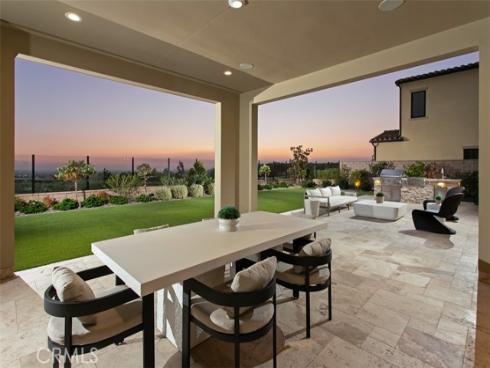 224  Clear Falls  , Irvine, CA