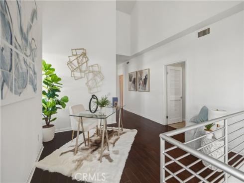 607 Rockefeller 72 , Irvine, CA