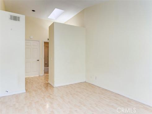 73  Agostino  , Irvine, CA