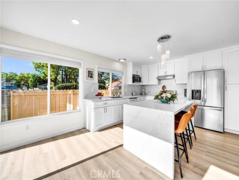 3761  Provincetown  , Irvine, CA