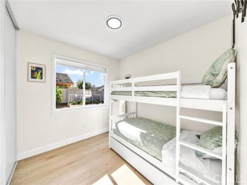 3761  Provincetown  , Irvine, CA