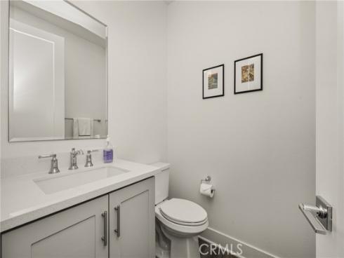 201  Lynx  , Irvine, CA