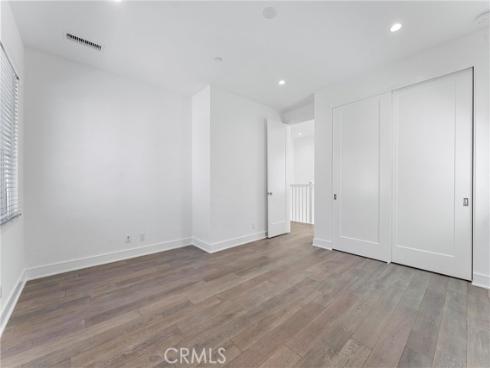 125  Toretta  , Irvine, CA