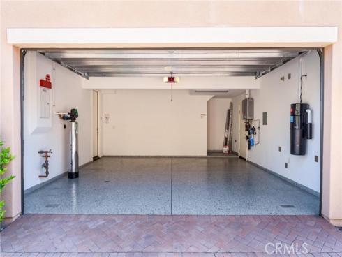 125  Toretta  , Irvine, CA