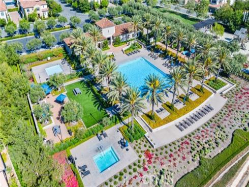 125  Toretta  , Irvine, CA