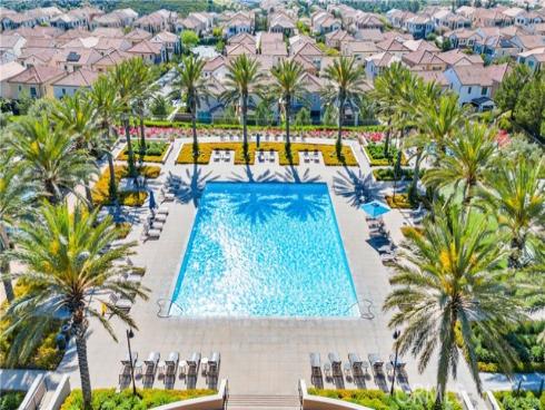 125  Toretta  , Irvine, CA