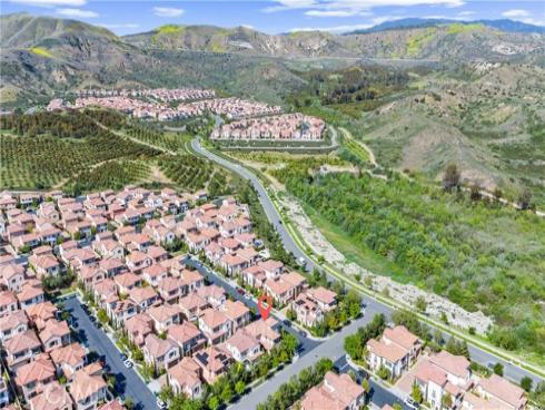 125  Toretta  , Irvine, CA