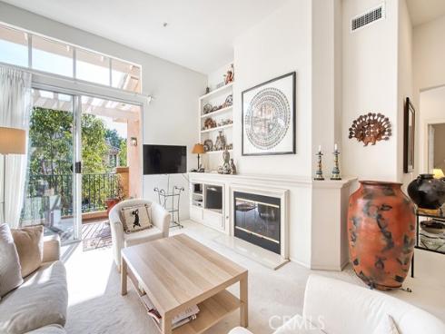 1204  Solvay Aisle  , Irvine, CA