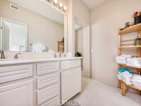 1204  Solvay Aisle  , Irvine, CA