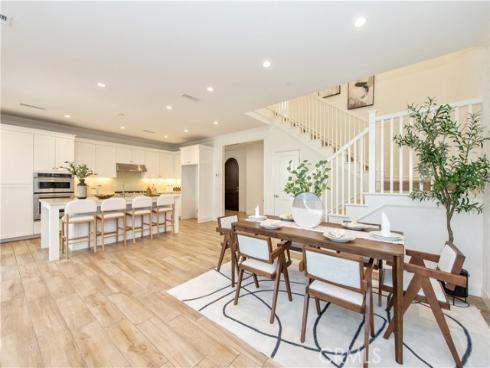 111  Omar  , Irvine, CA