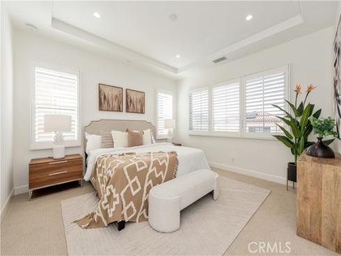 111  Omar  , Irvine, CA