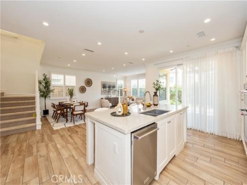 111  Omar  , Irvine, CA