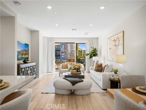 220 Keeper , Irvine, CA