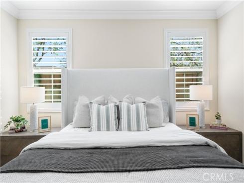 117 Laceflower , Irvine, CA