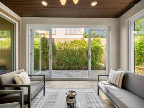 117 Laceflower , Irvine, CA