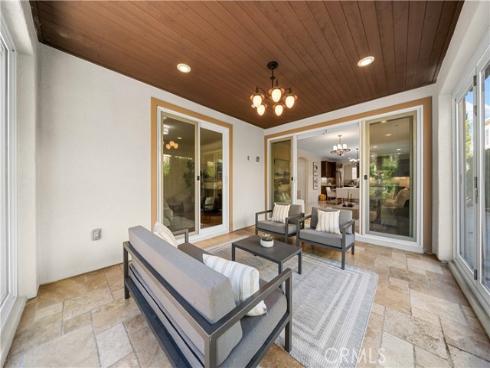 117 Laceflower , Irvine, CA