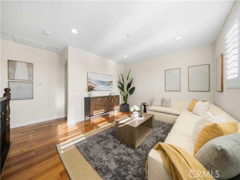 117 Laceflower , Irvine, CA