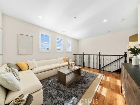 117 Laceflower , Irvine, CA