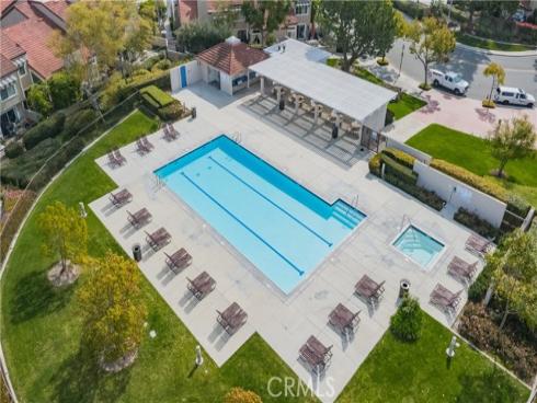 289  Stanford  52  Court, Irvine, CA