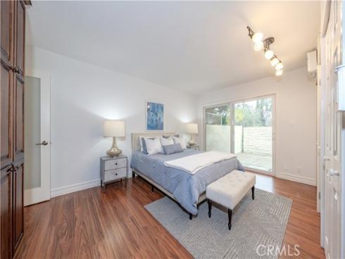 12 Oak Tree , Irvine, CA