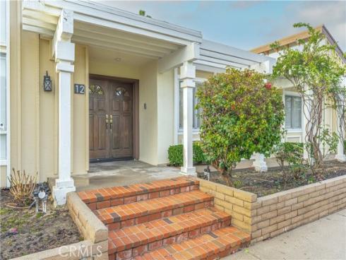 12 Oak Tree , Irvine, CA